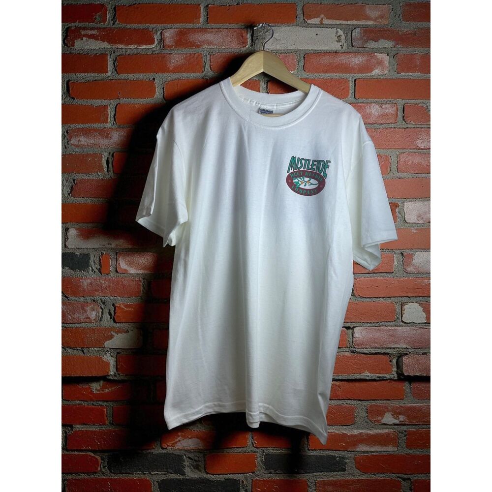 Vintage 2005 Mistletoe Belt Buckle Co. Graphic Tee – Size L -Gildan Ultra Cotton